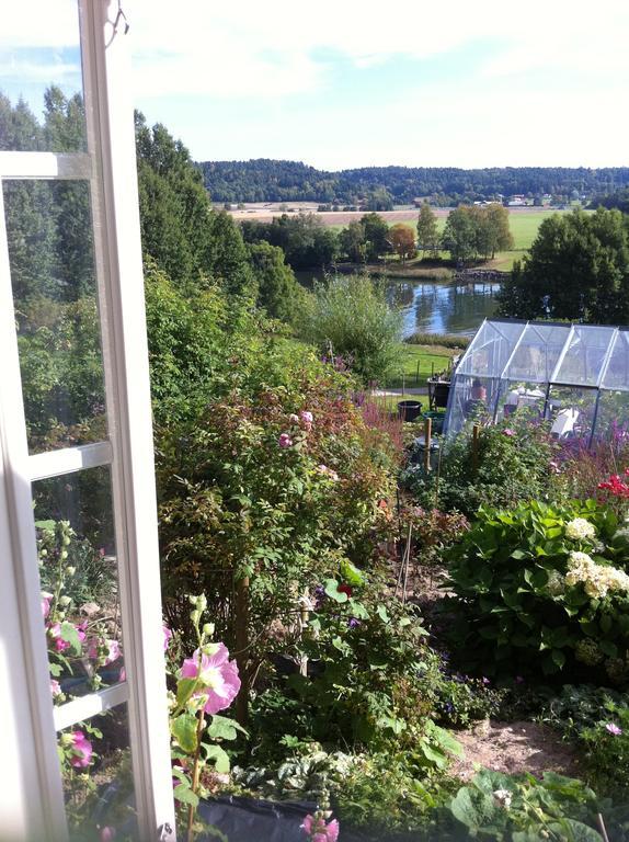 Aelvbacken Hotel Vasterlanda Bilik gambar